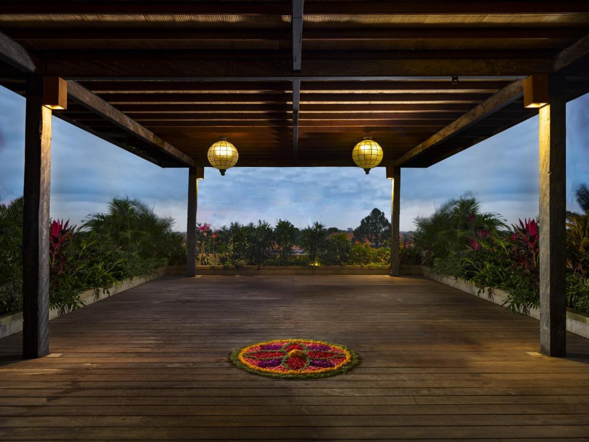 Adiwana Resort Jembawan Ubud Esterno foto